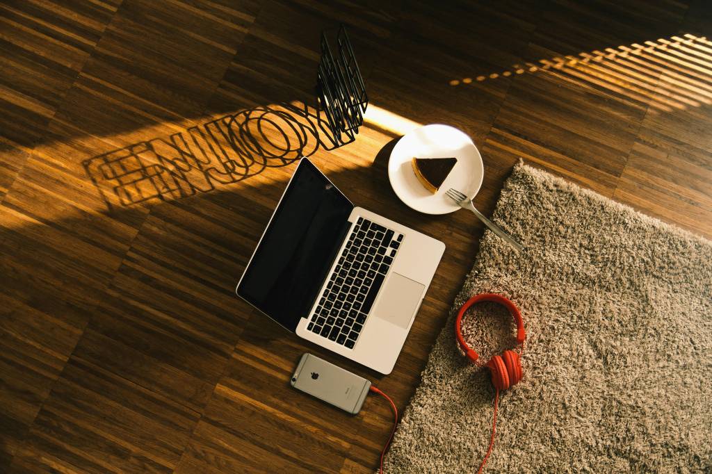 Comment poser facilement une lame PVC clipsable à sous-couche